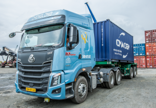 ĐẦU TƯ ĐỘI XE ĐẦU KÉO - NÂNG CAO NĂNG LỰC VẬN CHUYỂN CONTAINER CẢNG - KHO 